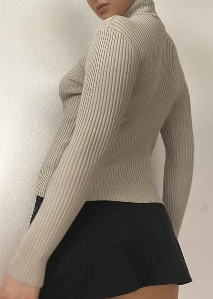 2000’s Light Gray Turtleneck (XS-S)