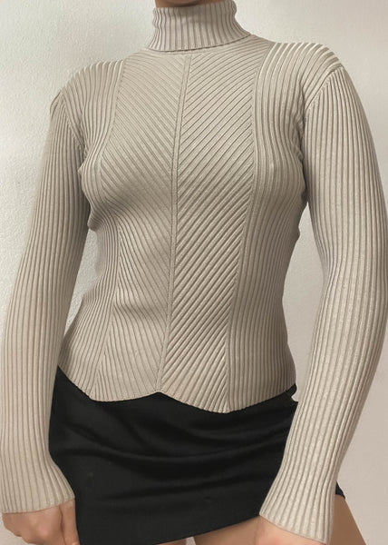 2000’s Light Gray Turtleneck (XS-S)