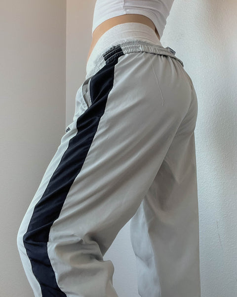 Y2k Reebok Trackies (M-L)