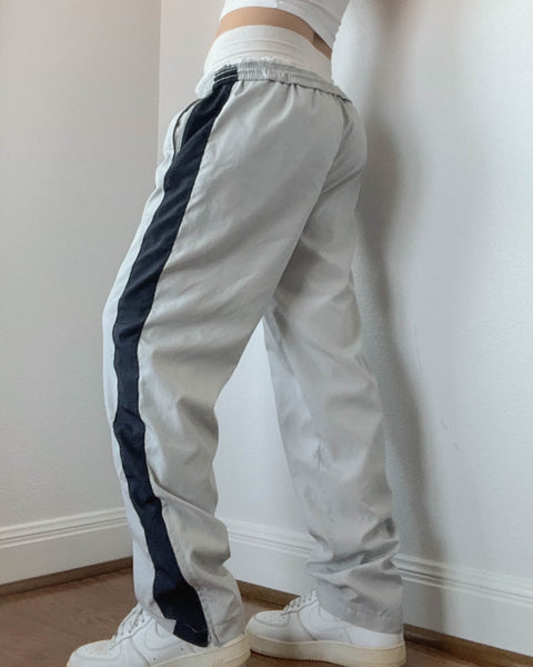 Y2k Reebok Trackies (M-L)