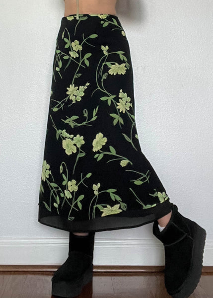 90’s Black & Green Floral Maxi Skirt (S)