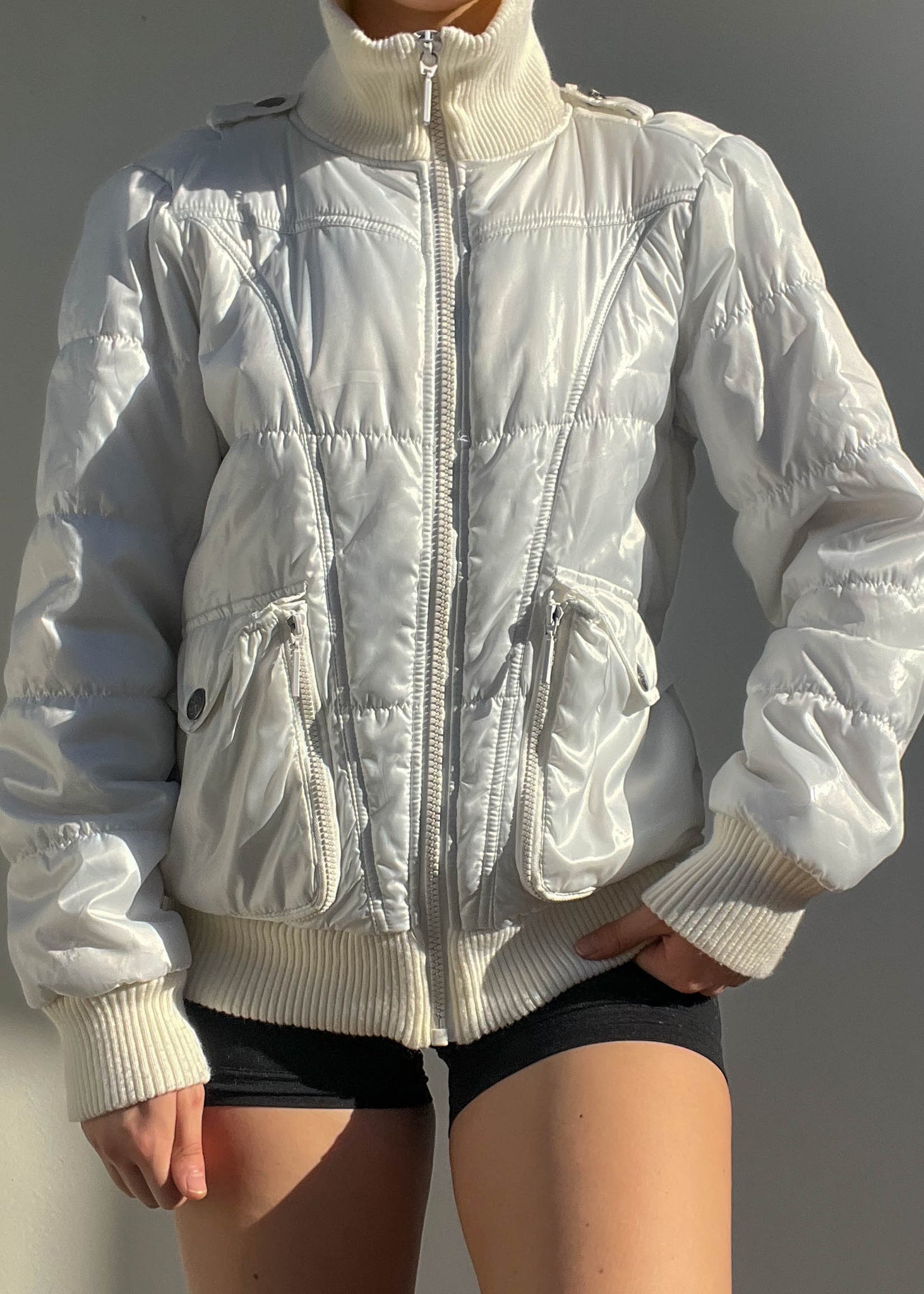 Y2k White Puffer Jacket (M)