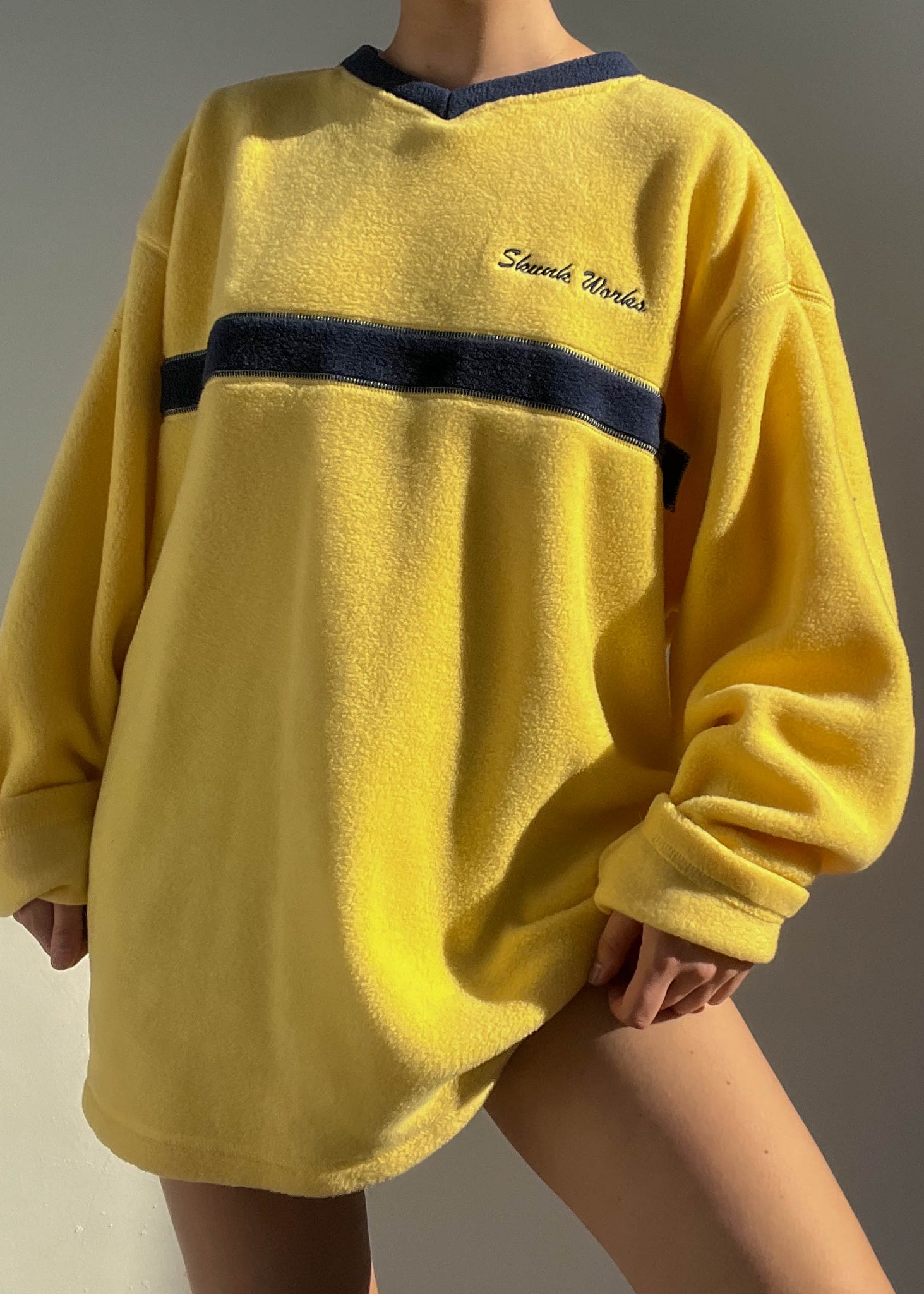 90's Yellow & Navy Fleece Pullover (XL)