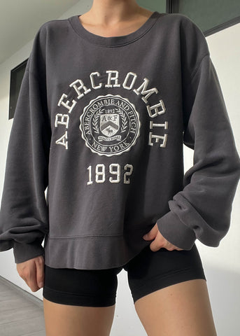 Y2k Charcoal Abercrombie Crew (L)