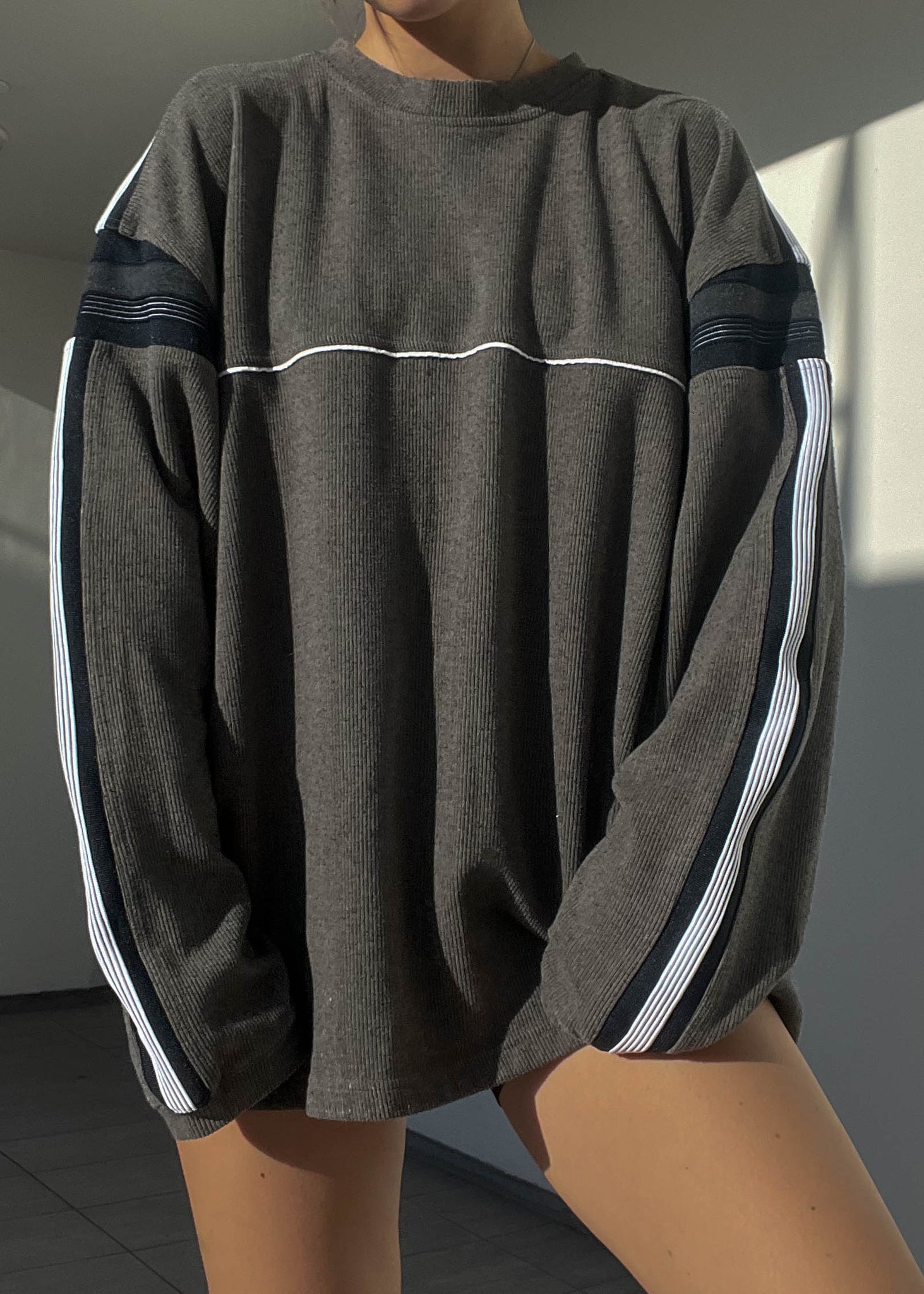 Terrance 90's Long Sleeve (XL)