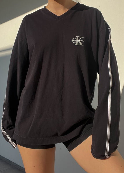 90's Calvin Klein Long Sleeve (L-XL)