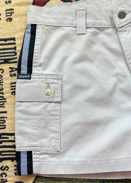 90’s Lee Stripe Shorts (31”)