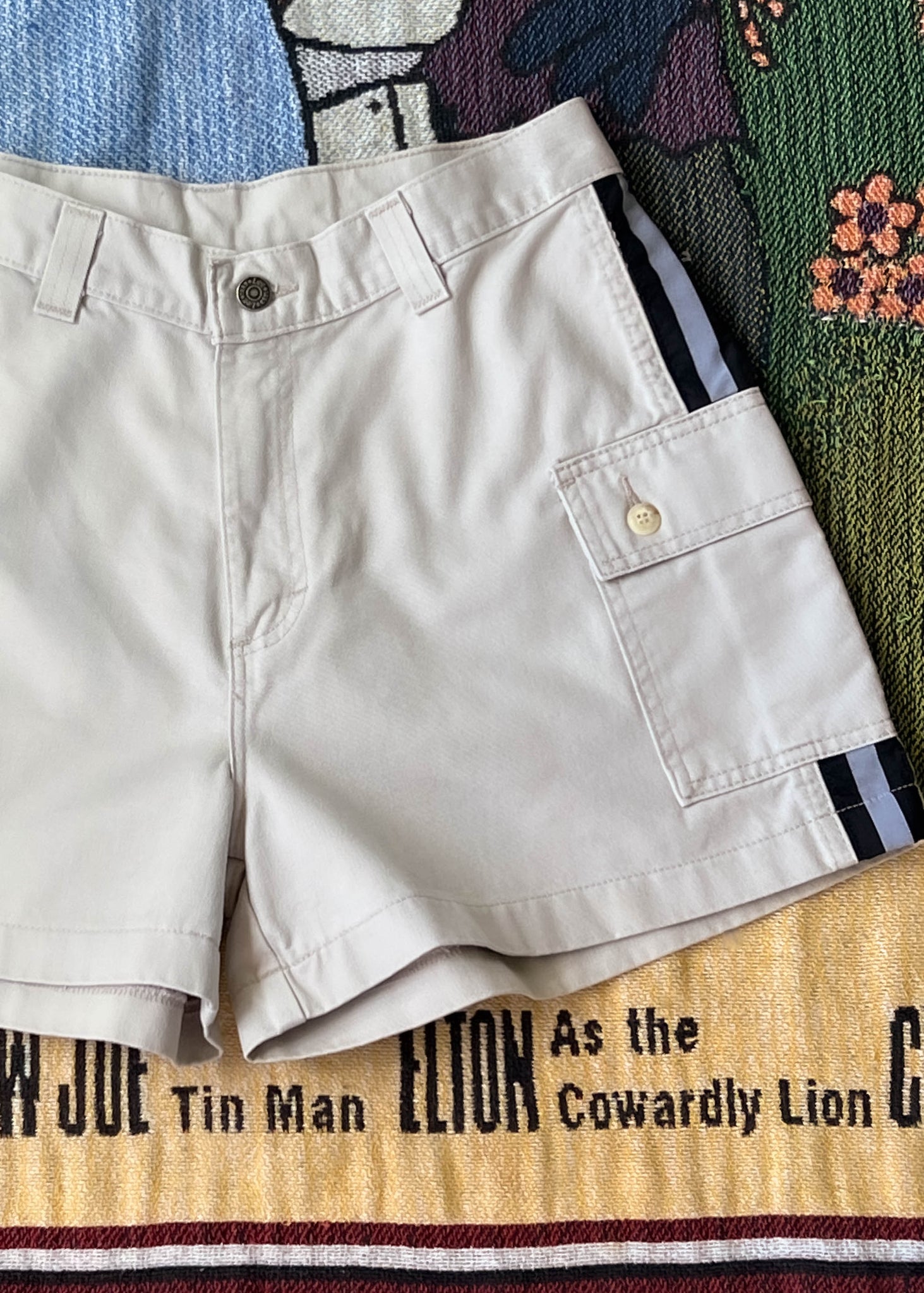 90’s Lee Stripe Shorts (31”)