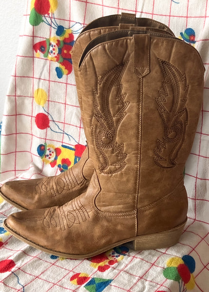 90's Tan Leather Cowboy Boots (9)