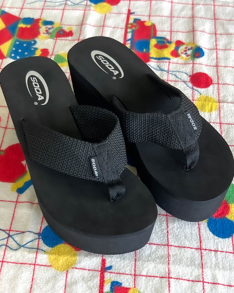 Soda Platform Flip Flops (size 8.5)