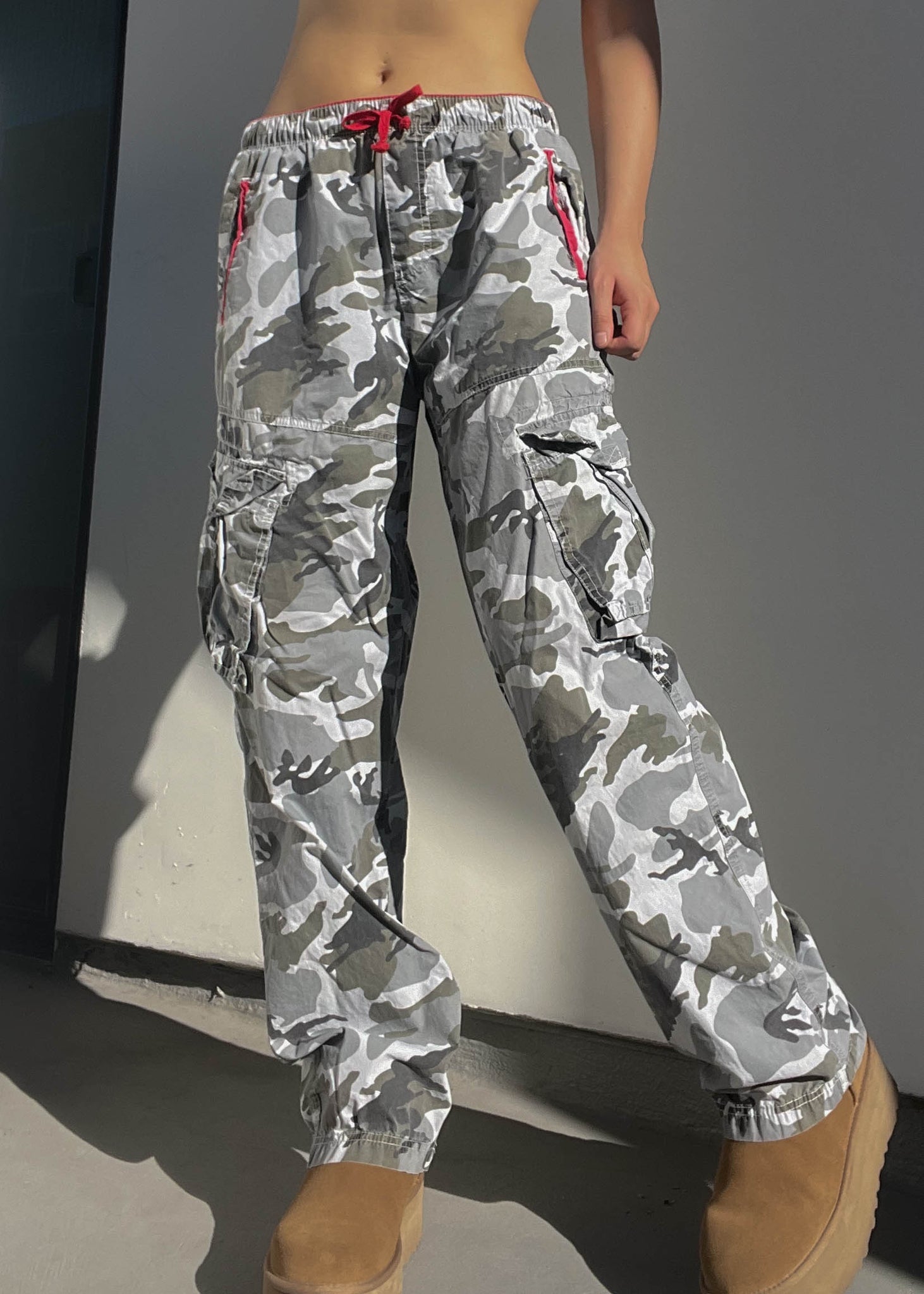 Y2k Camo Cargo Pants (S-M)