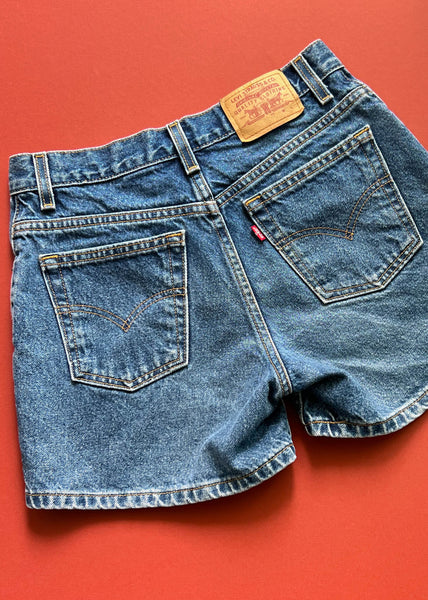 90's Denim Levi's Shorts