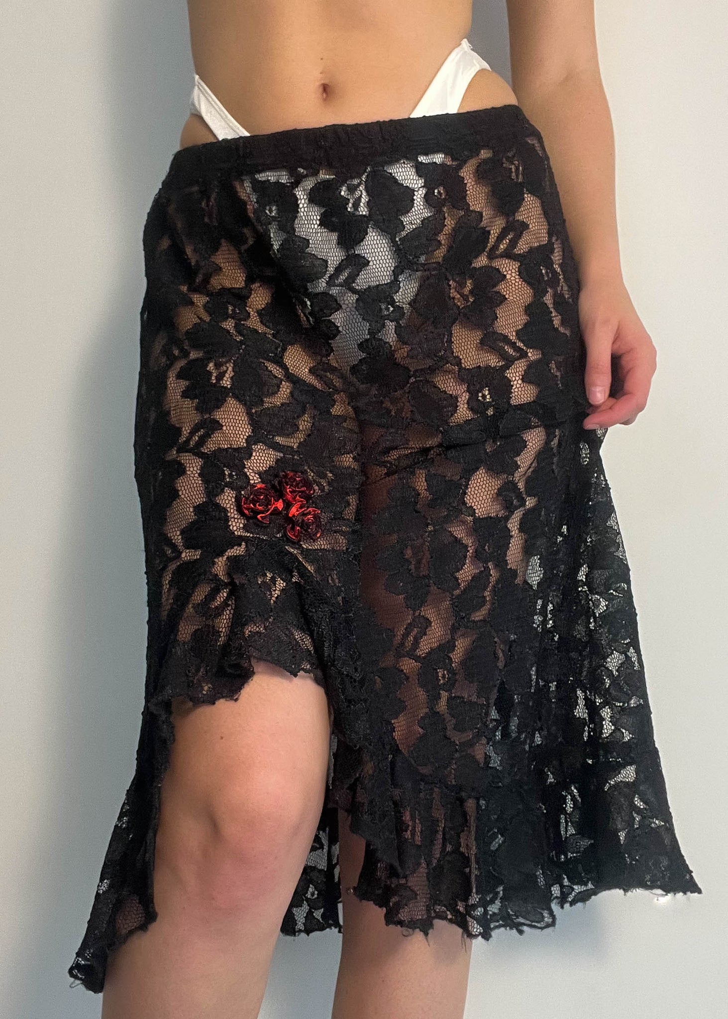 Black & Red Rosebud Midi Skirt (S)