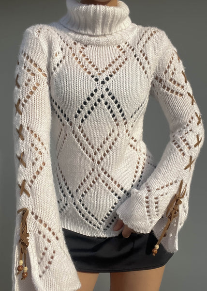 Lace Up Bell Sleeve Knit (M)