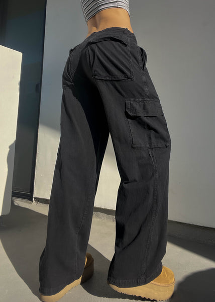 Y2k Black Drawstring Cargos (M)