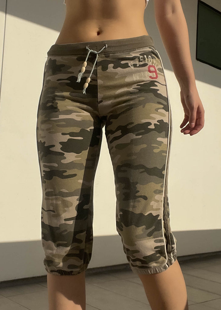 Y2k Camo Cargo Capris - Small