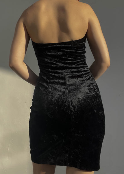 90’s Black Velvet Halter Mini Dress (S)