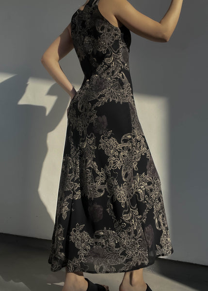 90’s Gothic Rose Print Maxi Dress (S/M-M)
