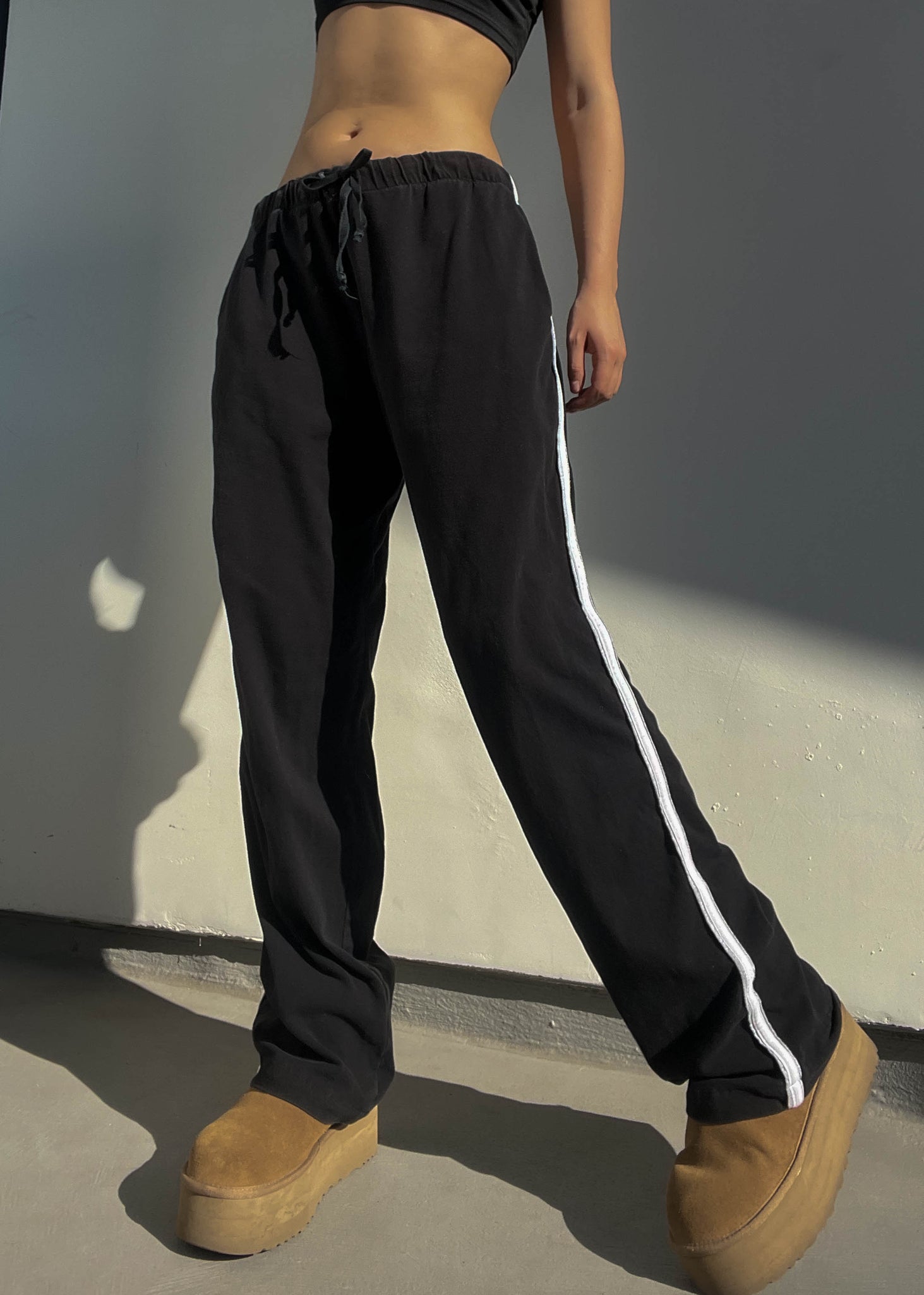 90's Sporty Stripe Lounge Pants (L-XL)