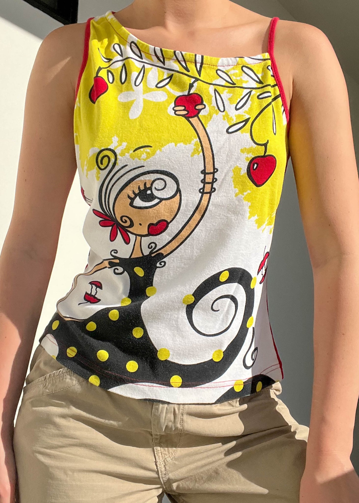 2000's Apple Picking Graphic Tank (M-L)