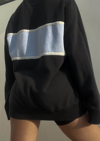 Y2k Abercrombie Sweatshirt (M-L)