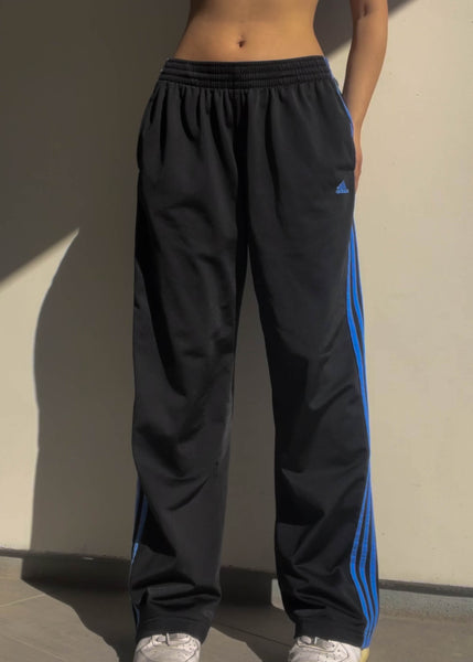 Black & Periwinkle Adidas Trackies (M-L)