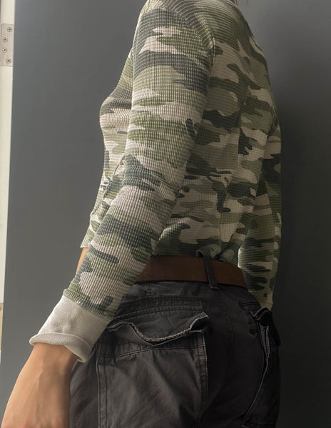 Camo Snap Henley (S)