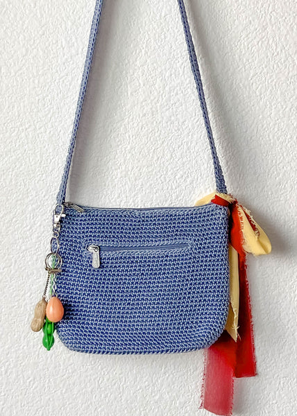 90's Periwinkle Crochet Bag