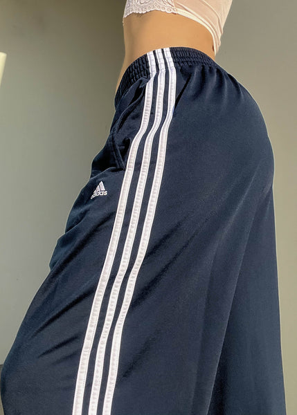 Y2k Navy Adidas Trackies (M)