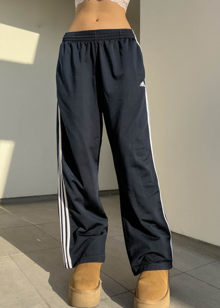 Y2k Navy Adidas Trackies (M)