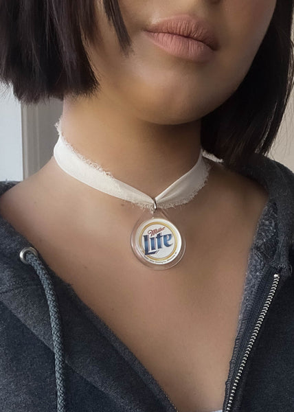 2001 Miller Lite Charm Choker