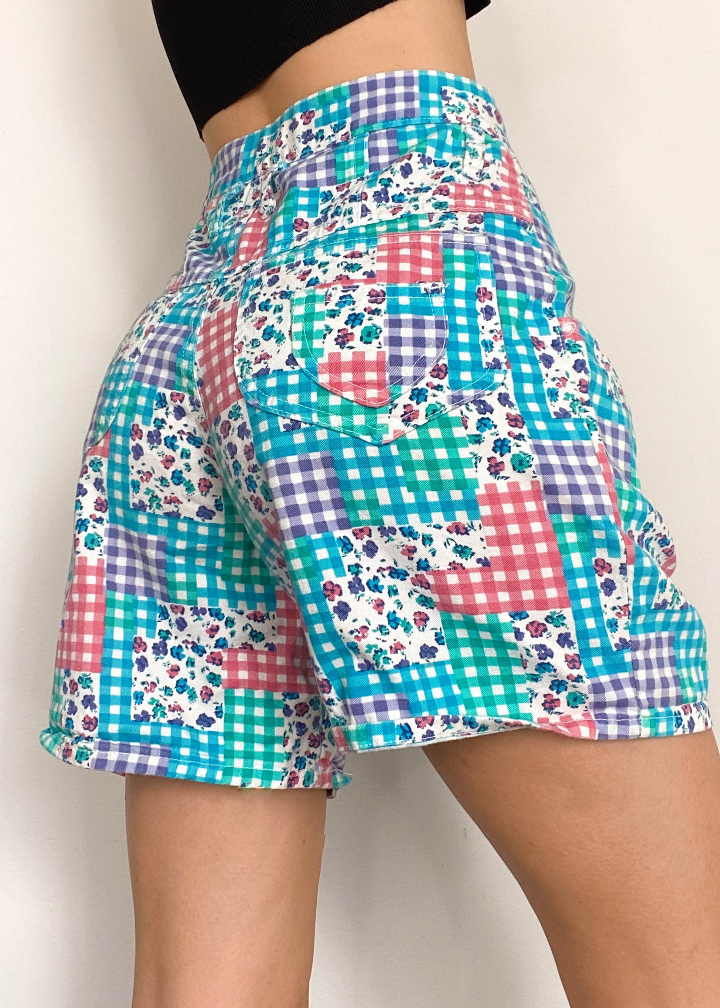 80's Floral and Gingham Print Shorts (27")