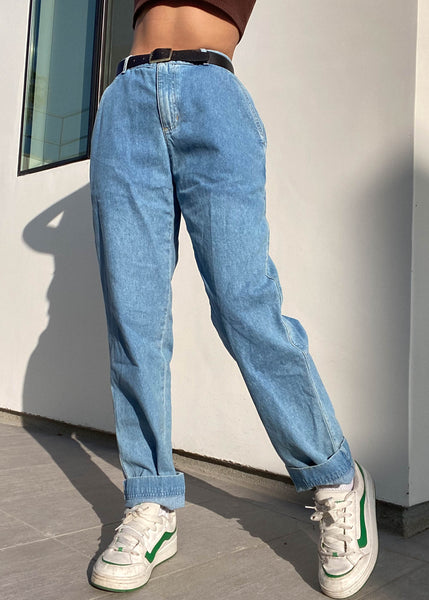 Liz Claiborne 90’s Blue Jeans (28”)