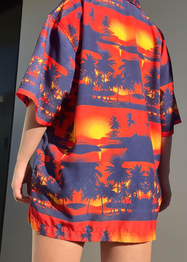 Sunset Button Down Tropical Sunset Button Down (L) – Retro and Groovy