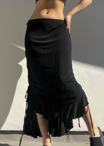 Black 2000’s Cinched Maxi Skirt (M)