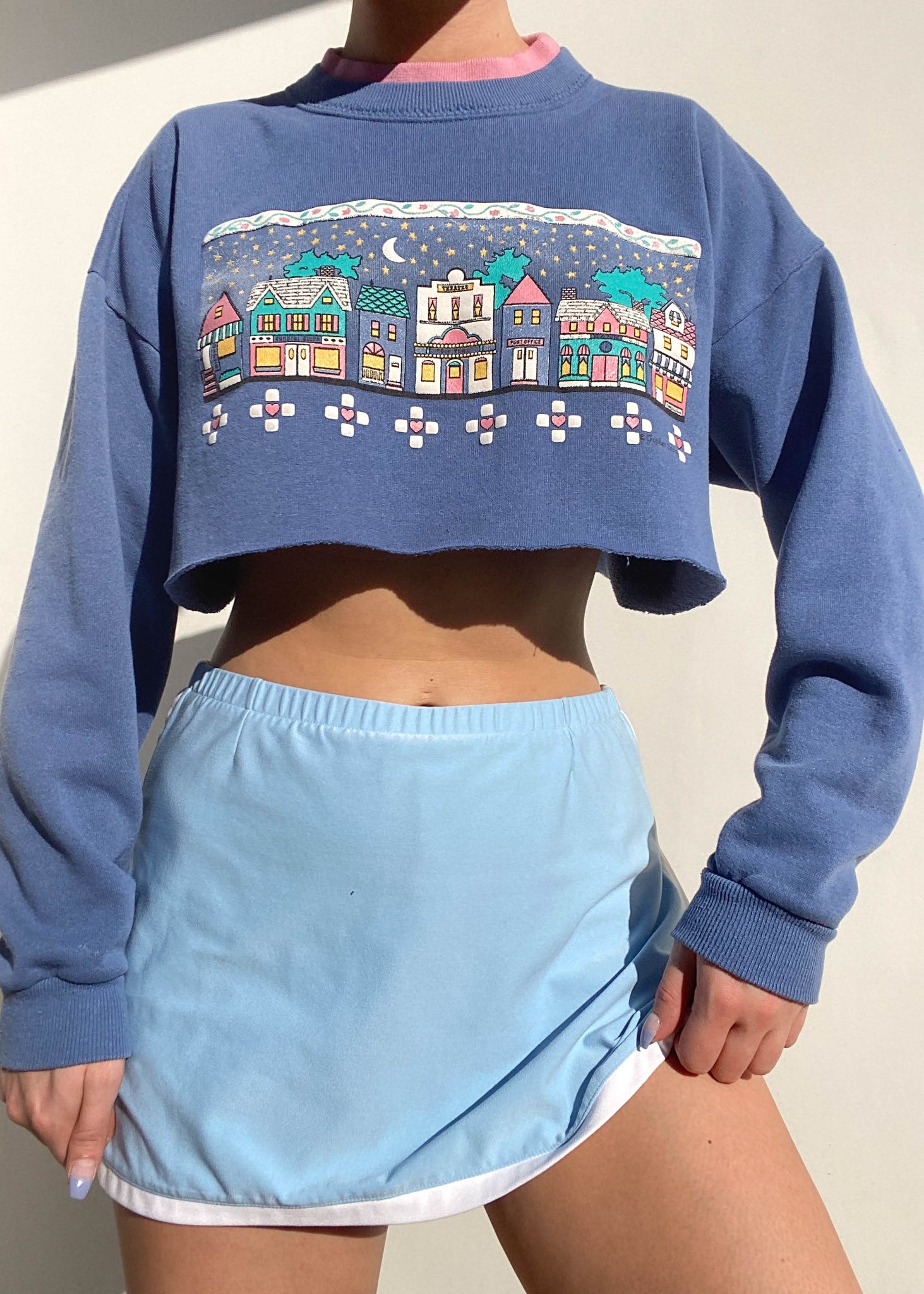 90's Neighborhood Layered Crewneck (XS-S)