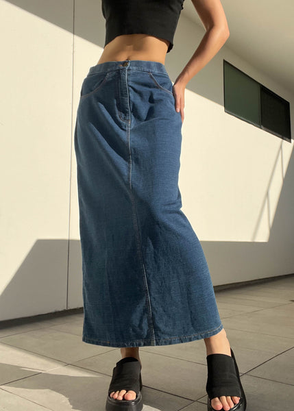 90’s Denim Maxi Skirt (S-M)