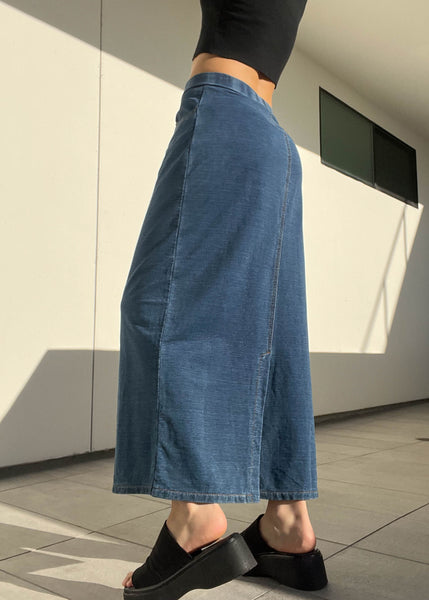 90’s Denim Maxi Skirt (S-M)