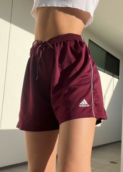 90’s Burgundy Adidas Shorts (S-M)