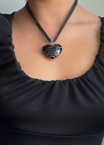 Y2k Black Swirl Heart Necklace