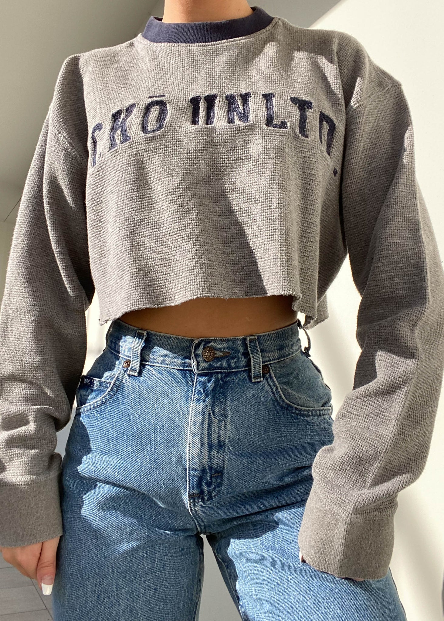 90's Ecko Thermal Long Sleeve (S-M)