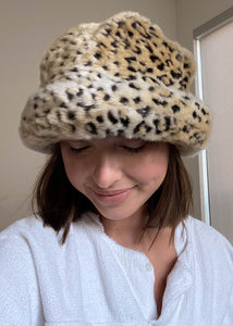 90's Fuzzy Cheetah Hat