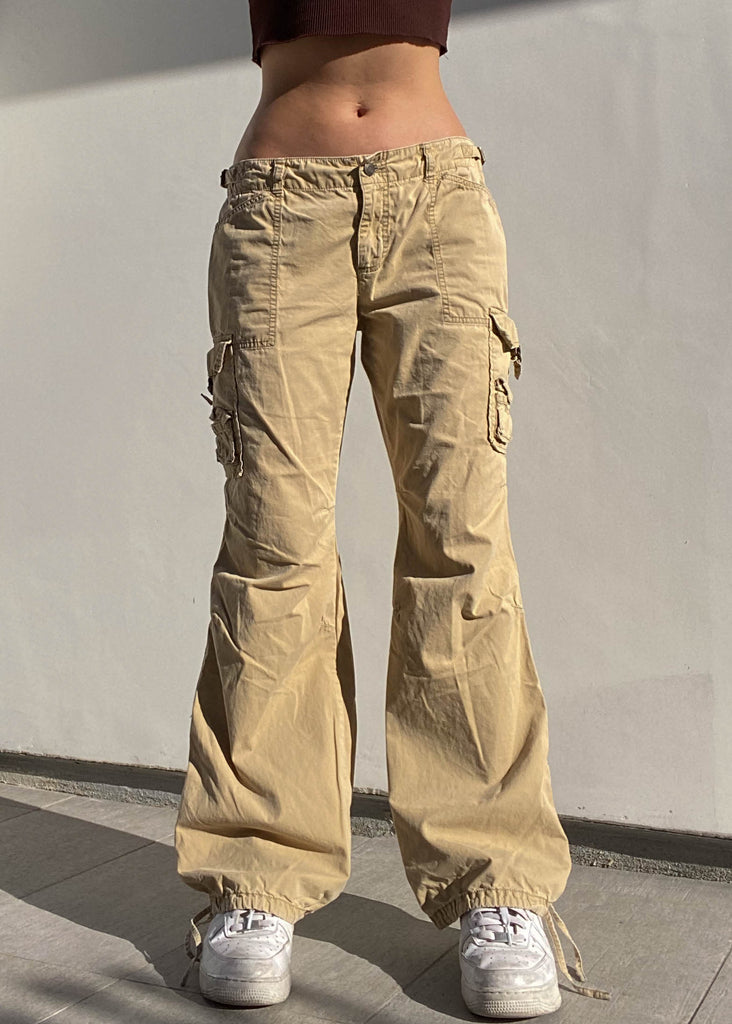Tan Low Rise Y2K Cargo Pants — Holy Thrift