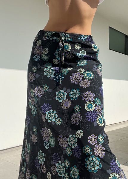 90’s Floral Maxi Skirt (M)