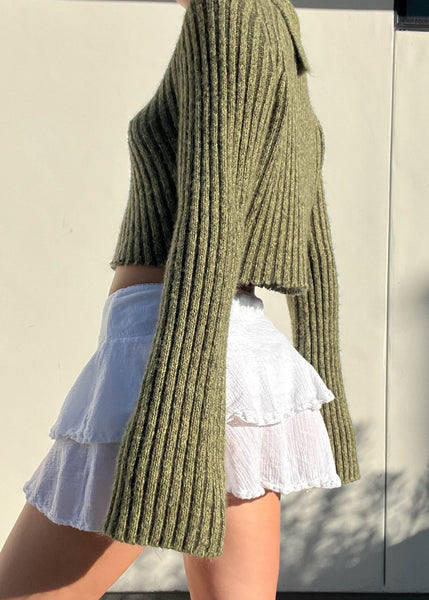 Y2k Ribbed Olive Bell Sleeve (M-L)